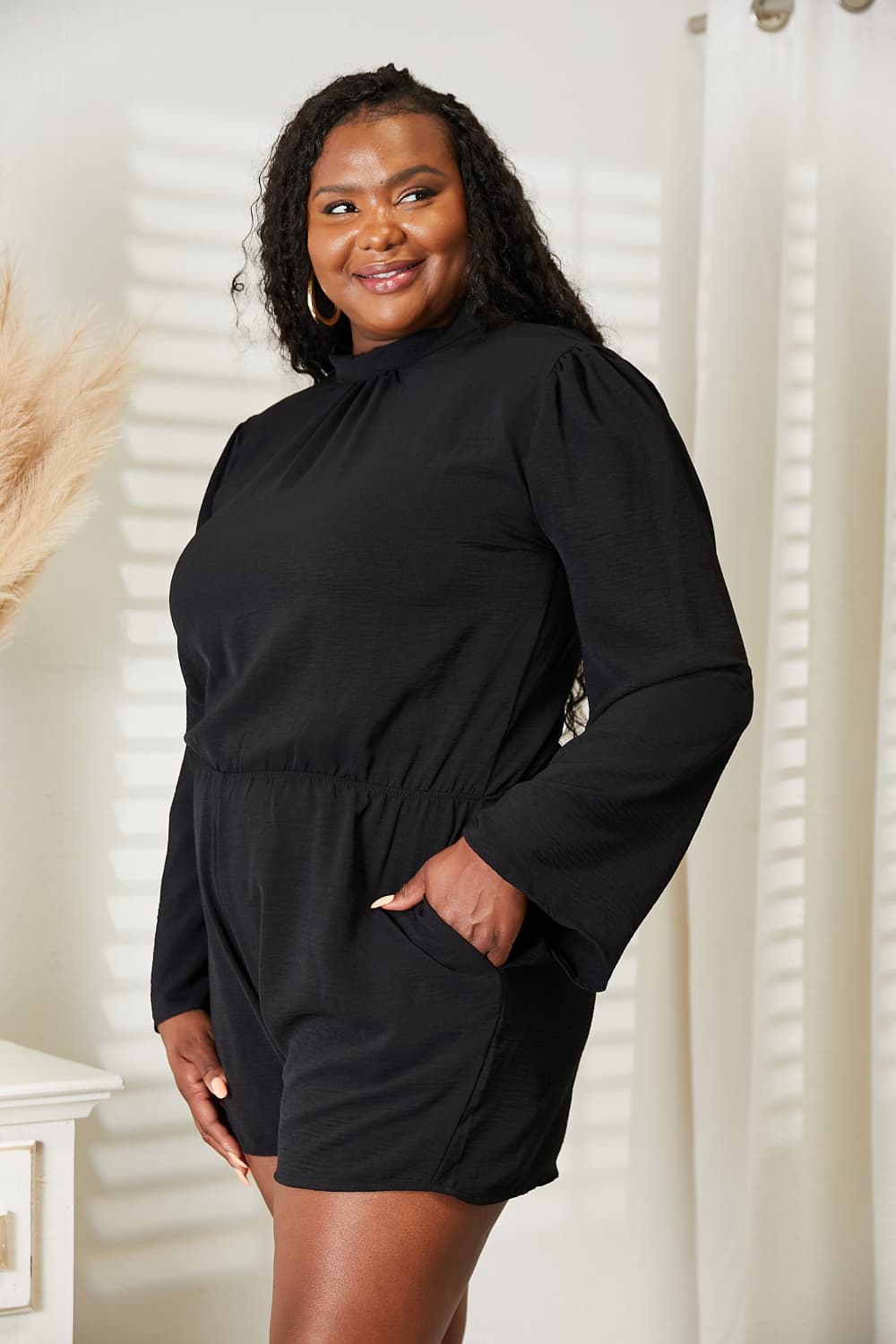 Culture Code Full Size Open Back Romper with Pockets (T) Mischa Lottie