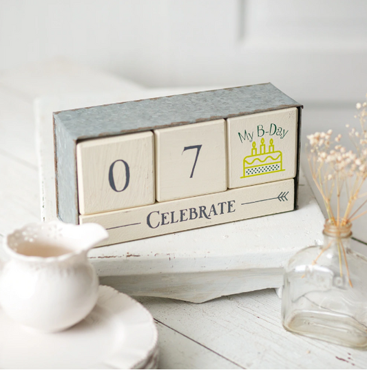 Wooden Block Calendar with Metal Box