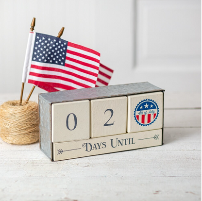 Wooden Block Calendar with Metal Box