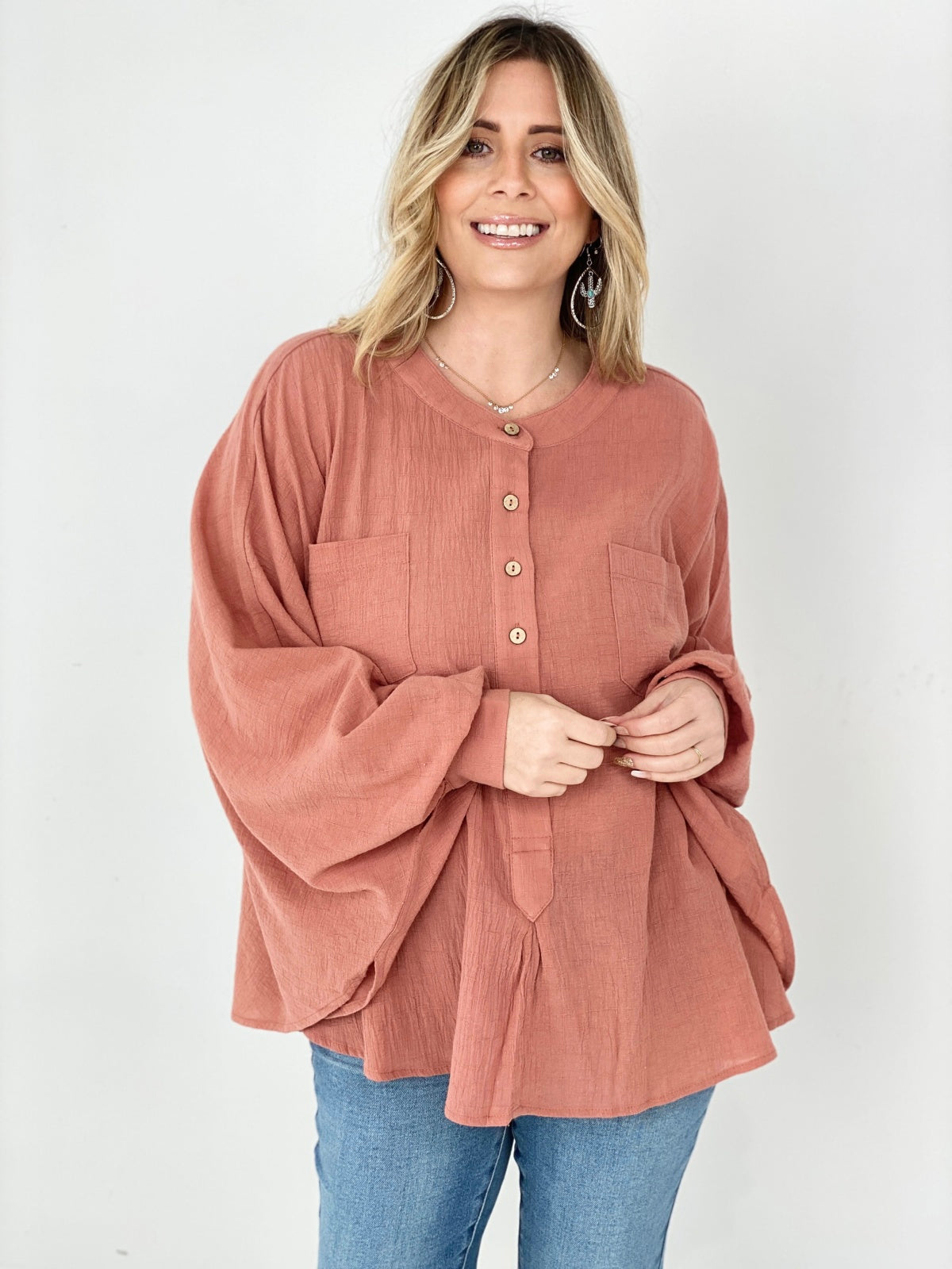 Easel Textured Cotton Linen Oversized Top (K) Mischa Lottie