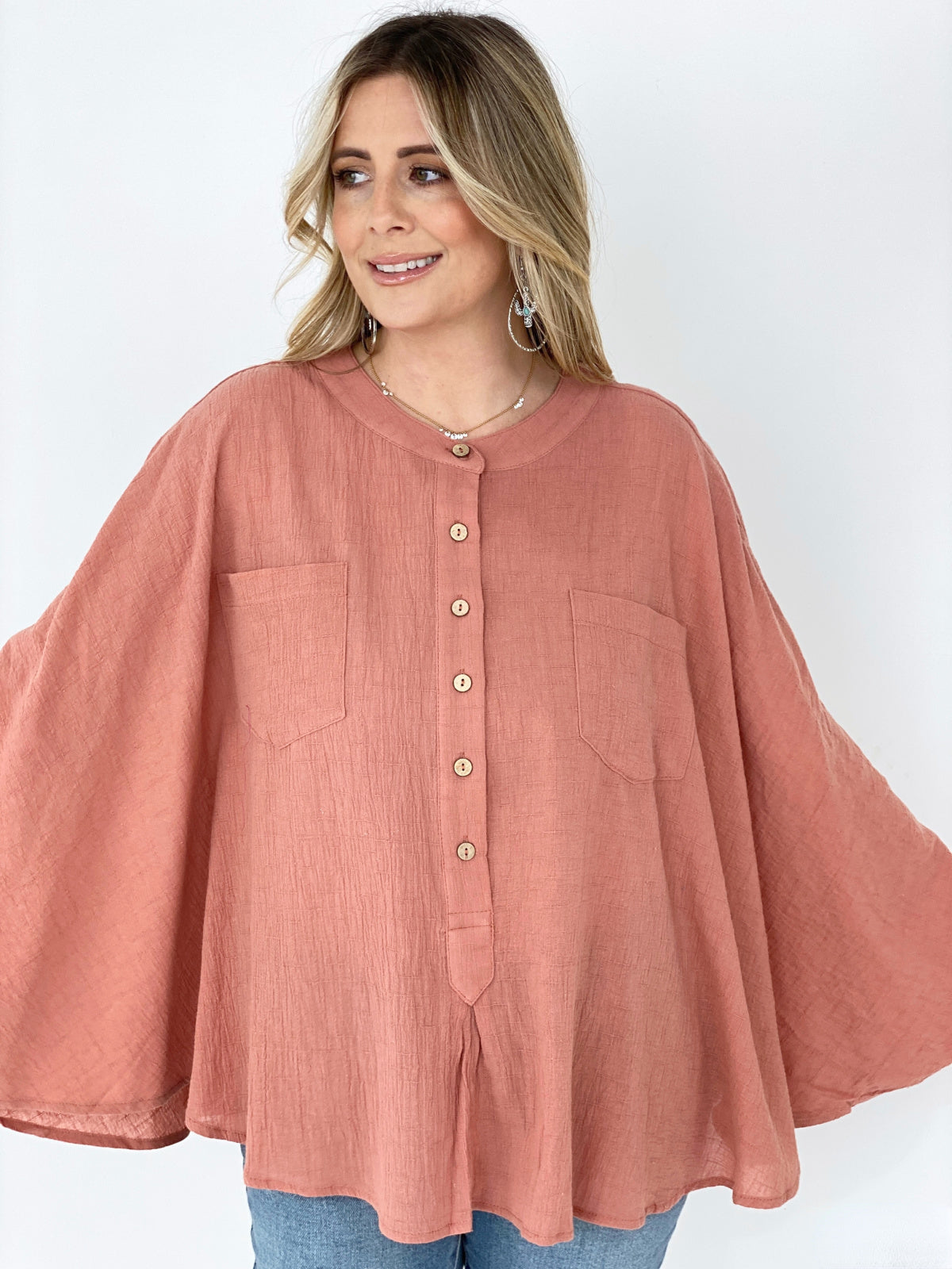 Easel Textured Cotton Linen Oversized Top (K) Mischa Lottie