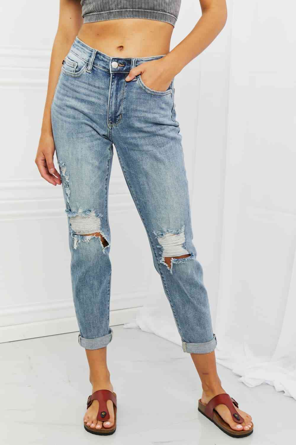 Judy Blue Malia Full Size Mid Rise Boyfriend Jeans